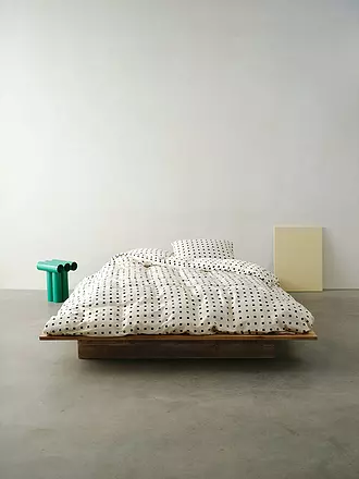 MARC O'POLO HOME | Biancheria da letto in raso HARPA 70x90cm/140x200cm Black
MARC O'POLO HOME
Colore: nero
Categorie: Moda,Donna,Uomo

Stile: Pure | 